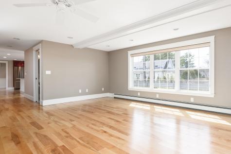 22 Providence Avenue Falmouth ME 04105
