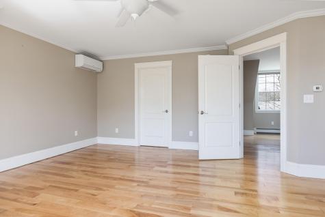 22 Providence Avenue Falmouth ME 04105