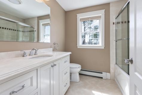 22 Providence Avenue Falmouth ME 04105