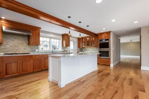 22 Providence Avenue Falmouth ME 04105