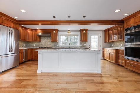 22 Providence Avenue Falmouth ME 04105