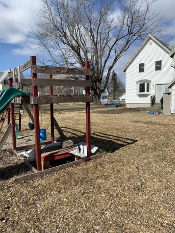 82 New County Road Rockland ME 04841