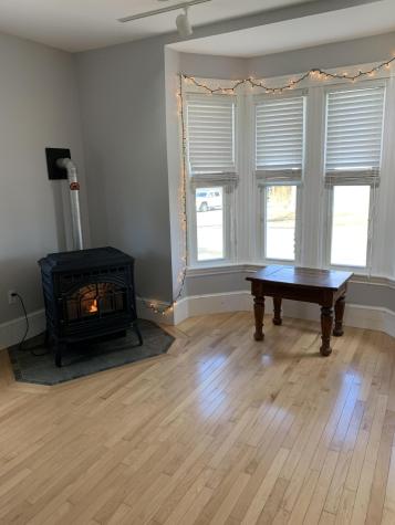 82 New County Road Rockland ME 04841