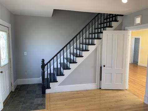 82 New County Road Rockland ME 04841