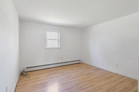 16 Mayall Road Gray ME 04039