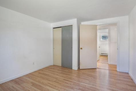 16 Mayall Road Gray ME 04039