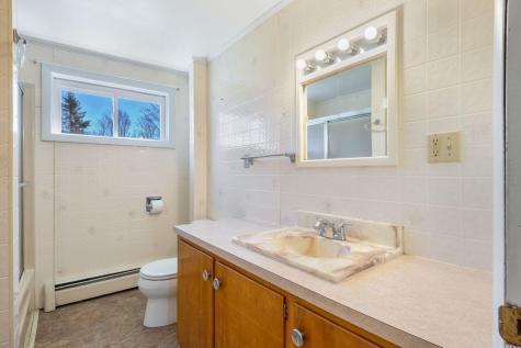 16 Mayall Road Gray ME 04039
