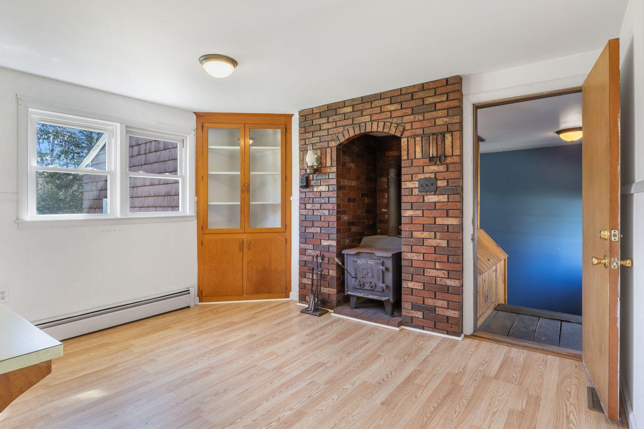 16 Mayall Road Gray ME 04039