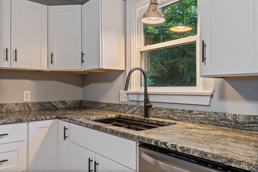 161 Davis Road Fairfield ME 04937