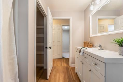 25 Spring Lake Drive Waterboro ME 04061