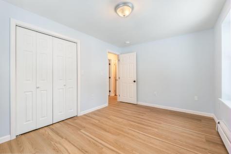 25 Spring Lake Drive Waterboro ME 04061