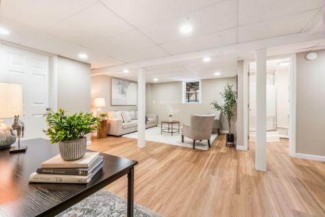 25 Spring Lake Drive Waterboro ME 04061