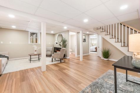 25 Spring Lake Drive Waterboro ME 04061