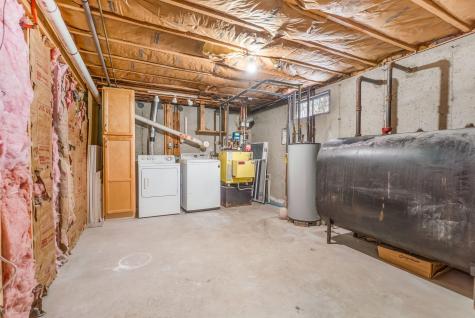 25 Spring Lake Drive Waterboro ME 04061