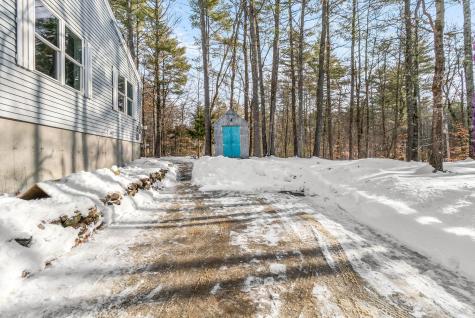 25 Spring Lake Drive Waterboro ME 04061