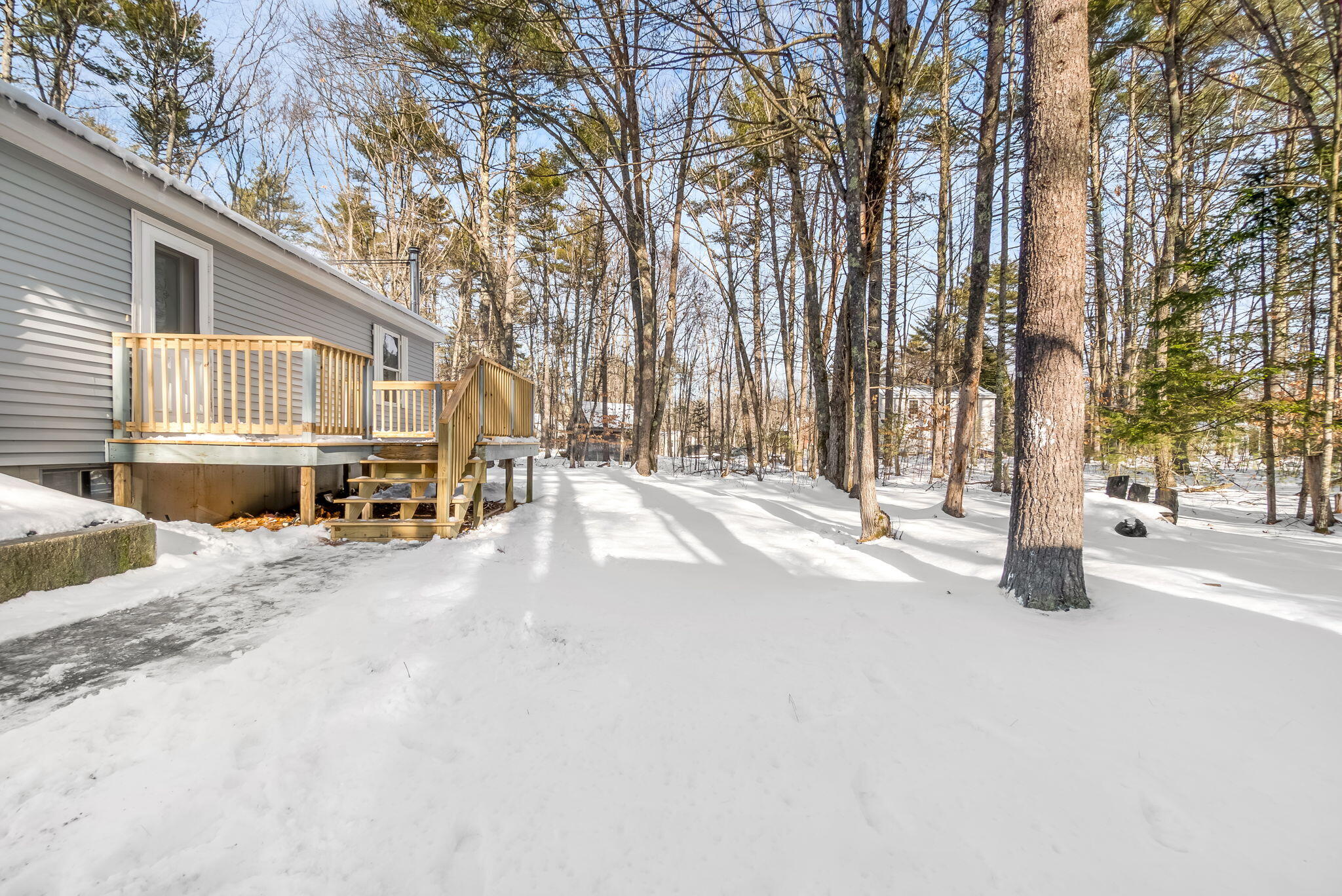 25 Spring Lake Drive Waterboro ME 04061