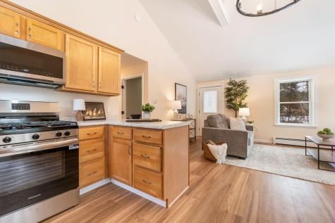 25 Spring Lake Drive Waterboro ME 04061