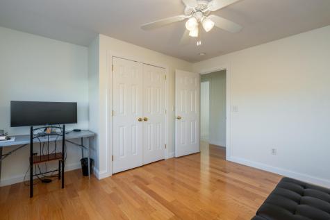 19 Shamrock Drive Gorham ME 04038