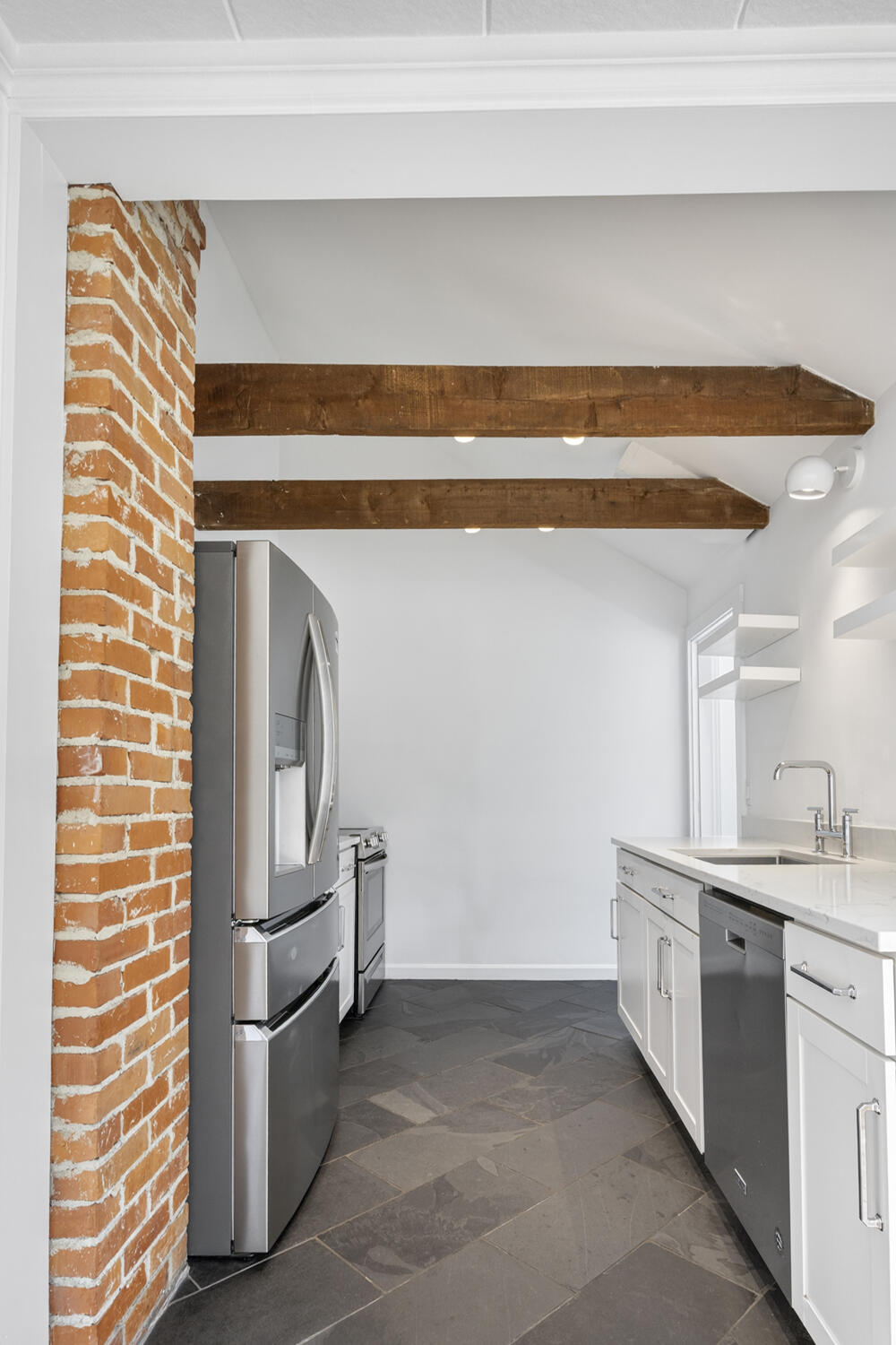 60 Oakhurst Road Cape Elizabeth ME 04107