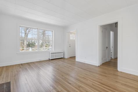60 Oakhurst Road Cape Elizabeth ME 04107