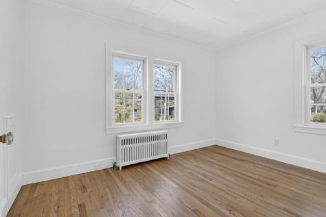 60 Oakhurst Road Cape Elizabeth ME 04107