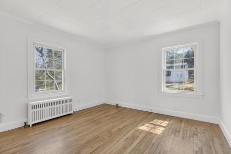60 Oakhurst Road Cape Elizabeth ME 04107
