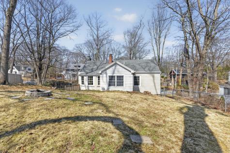 60 Oakhurst Road Cape Elizabeth ME 04107