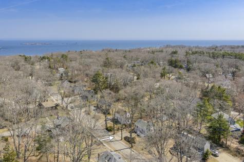 60 Oakhurst Road Cape Elizabeth ME 04107