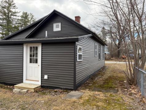 6 Myrtle Street Madison ME 04950