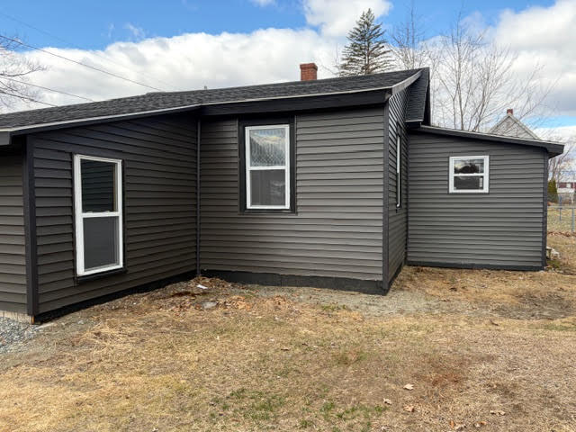 6 Myrtle Street Madison ME 04950