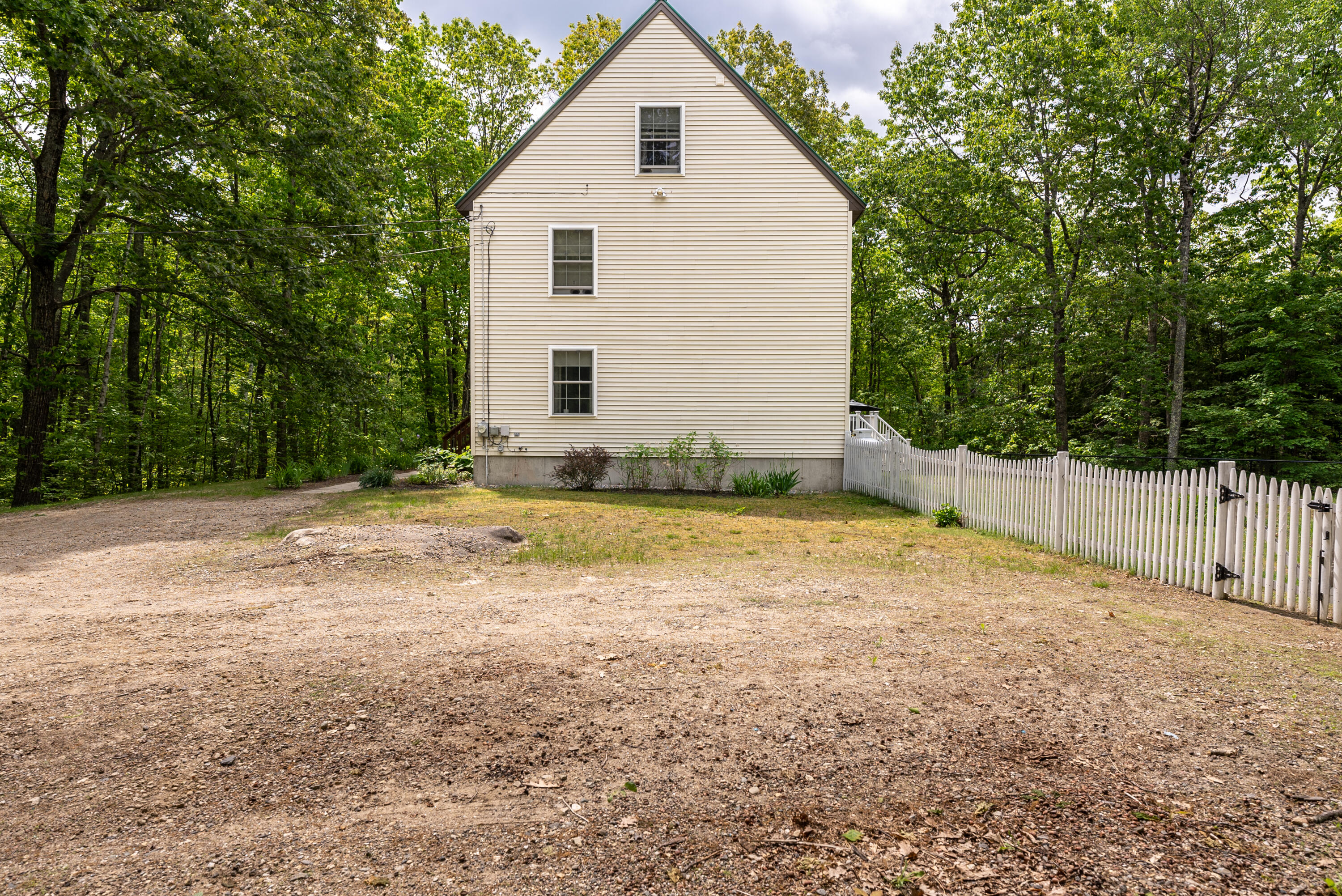 25 Adirondack Drive Hollis ME 04042