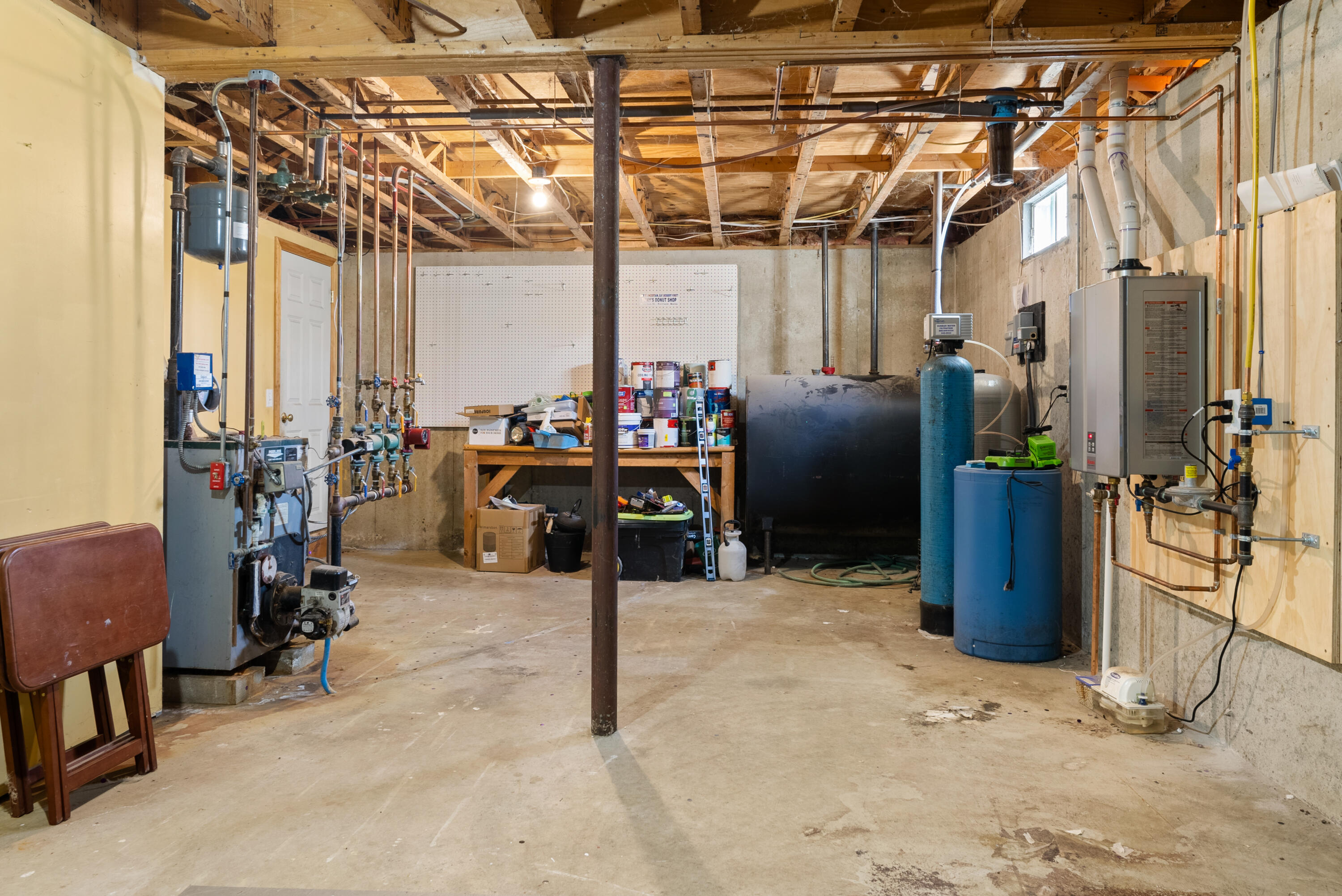 25 Adirondack Drive Hollis ME 04042