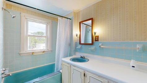 248 S Main Street Auburn ME 04210