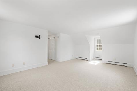 166 E Main Street Yarmouth ME 04096