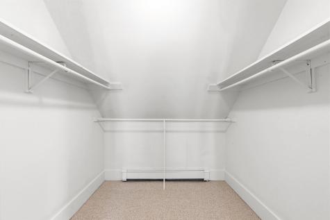 166 E Main Street Yarmouth ME 04096