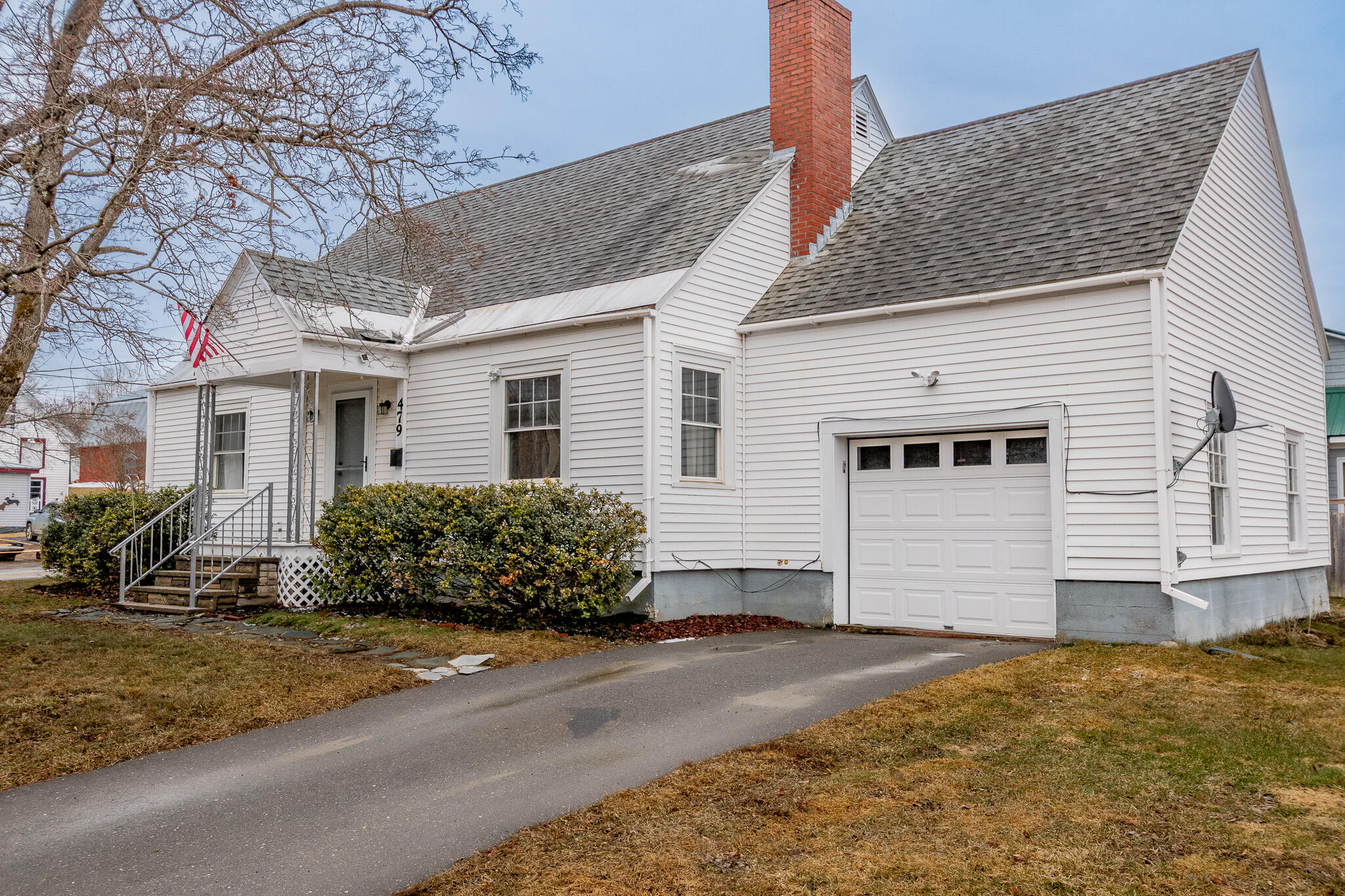 479 Essex Street Dover-foxcroft ME 04426