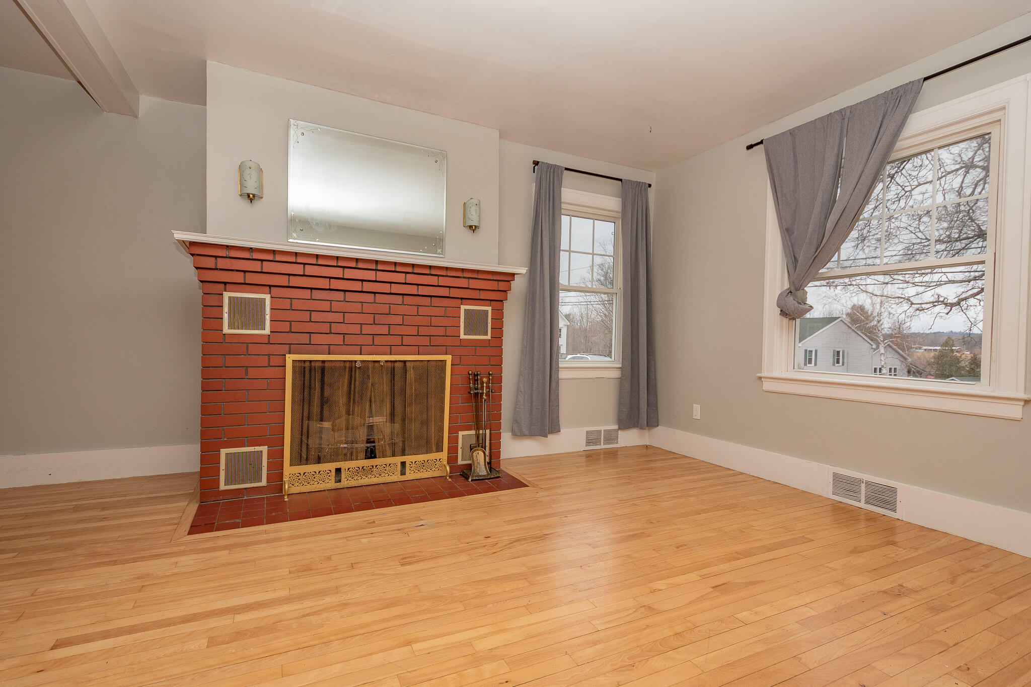 479 Essex Street Dover-foxcroft ME 04426