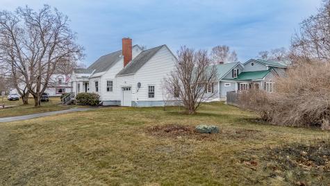 479 Essex Street Dover-foxcroft ME 04426