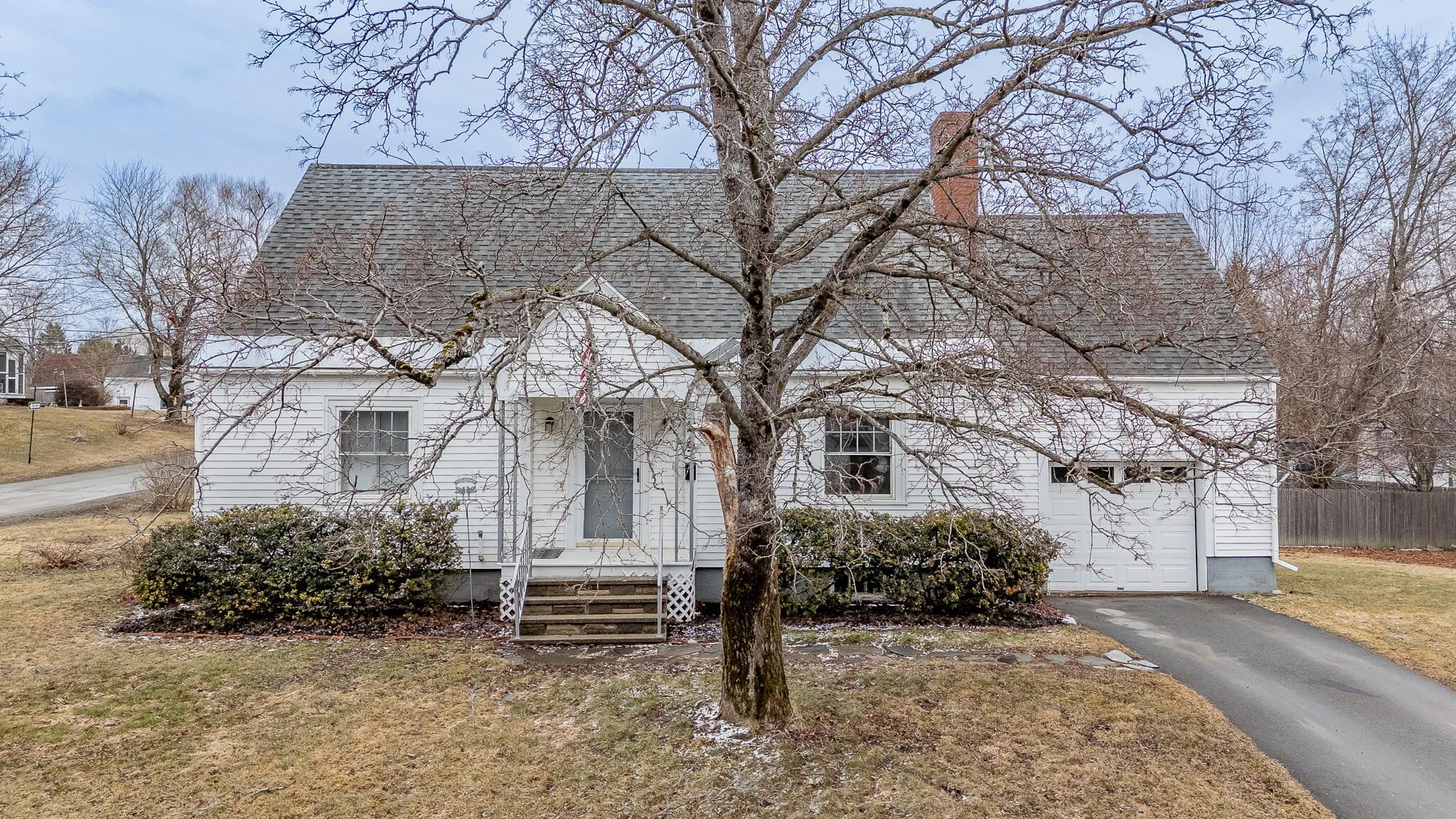 479 Essex Street Dover-foxcroft ME 04426