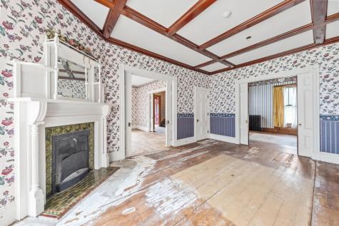 147 Talbot Avenue Rockland ME 04841