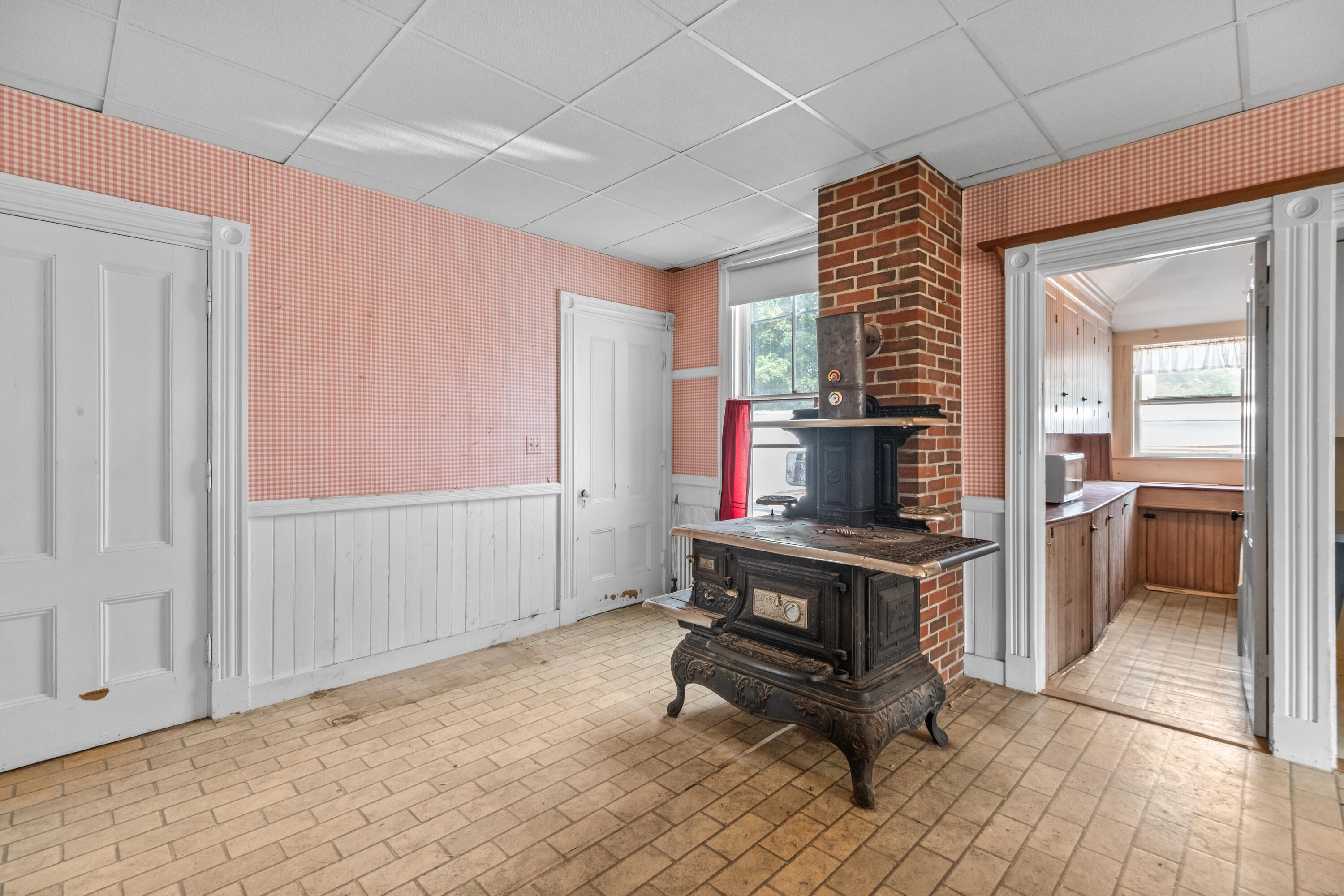 147 Talbot Avenue Rockland ME 04841