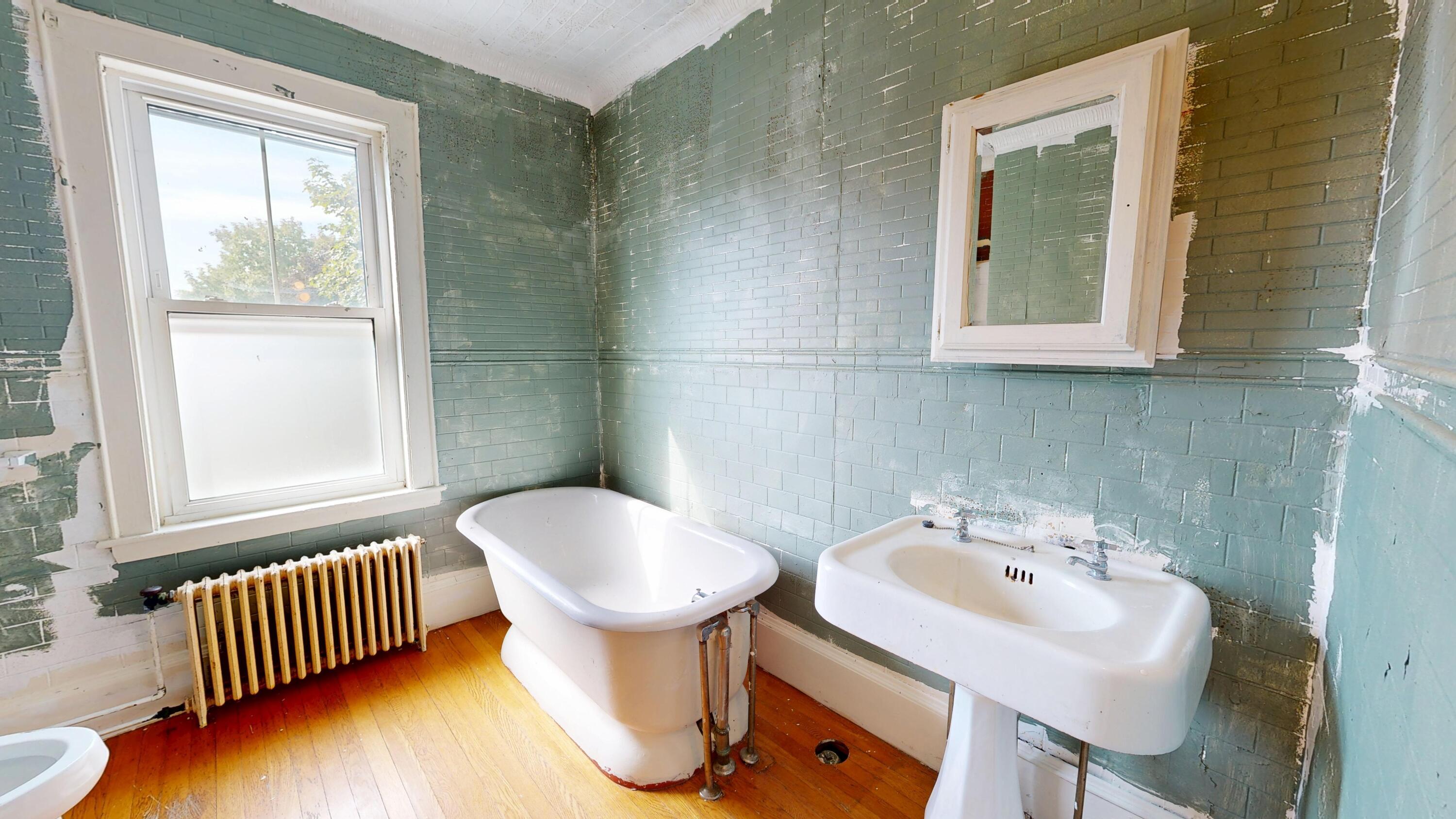 200 Main Street Wiscasset ME 04578