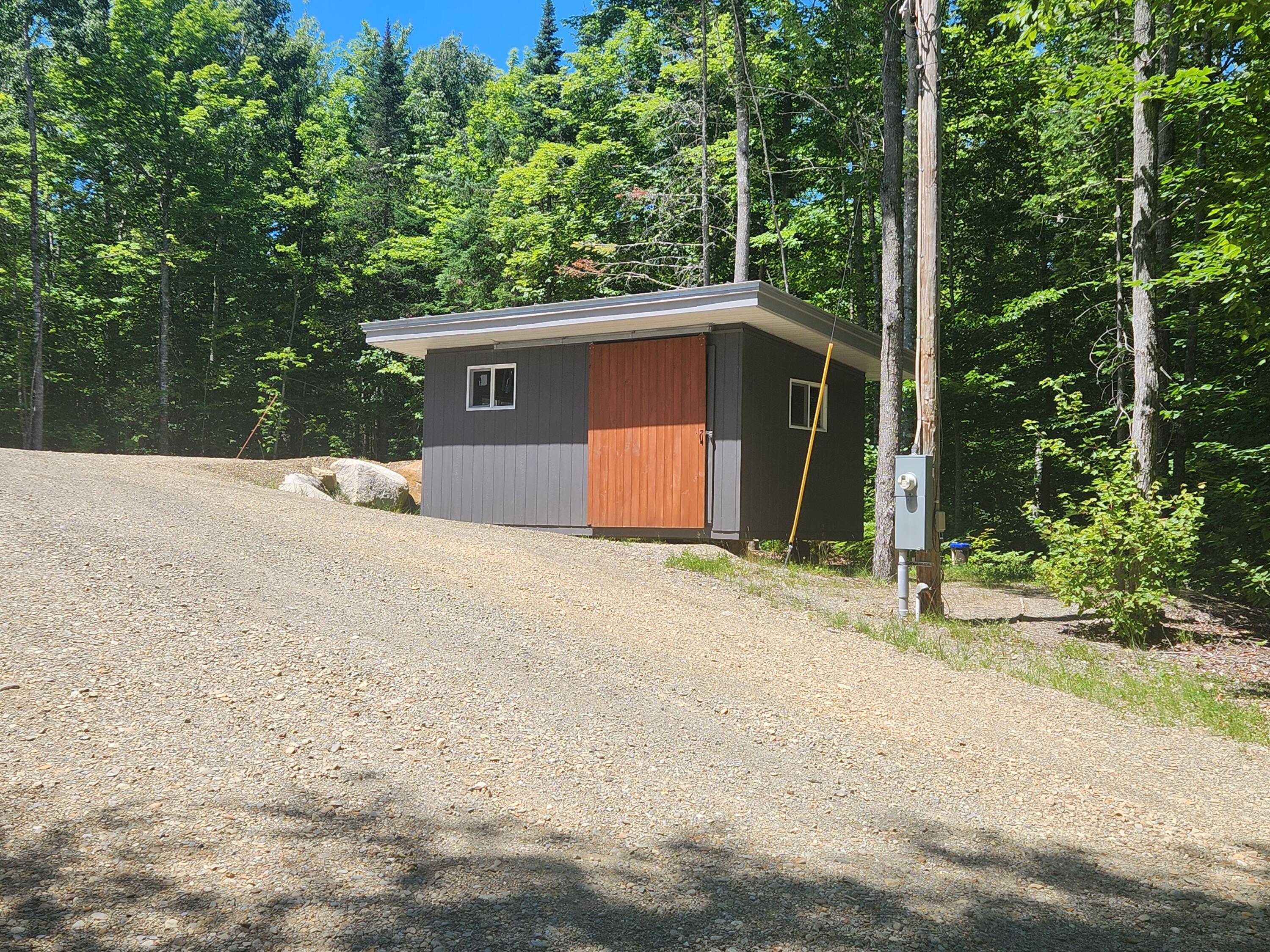 22 Pleasant Cove Drive New Vineyard ME 04956