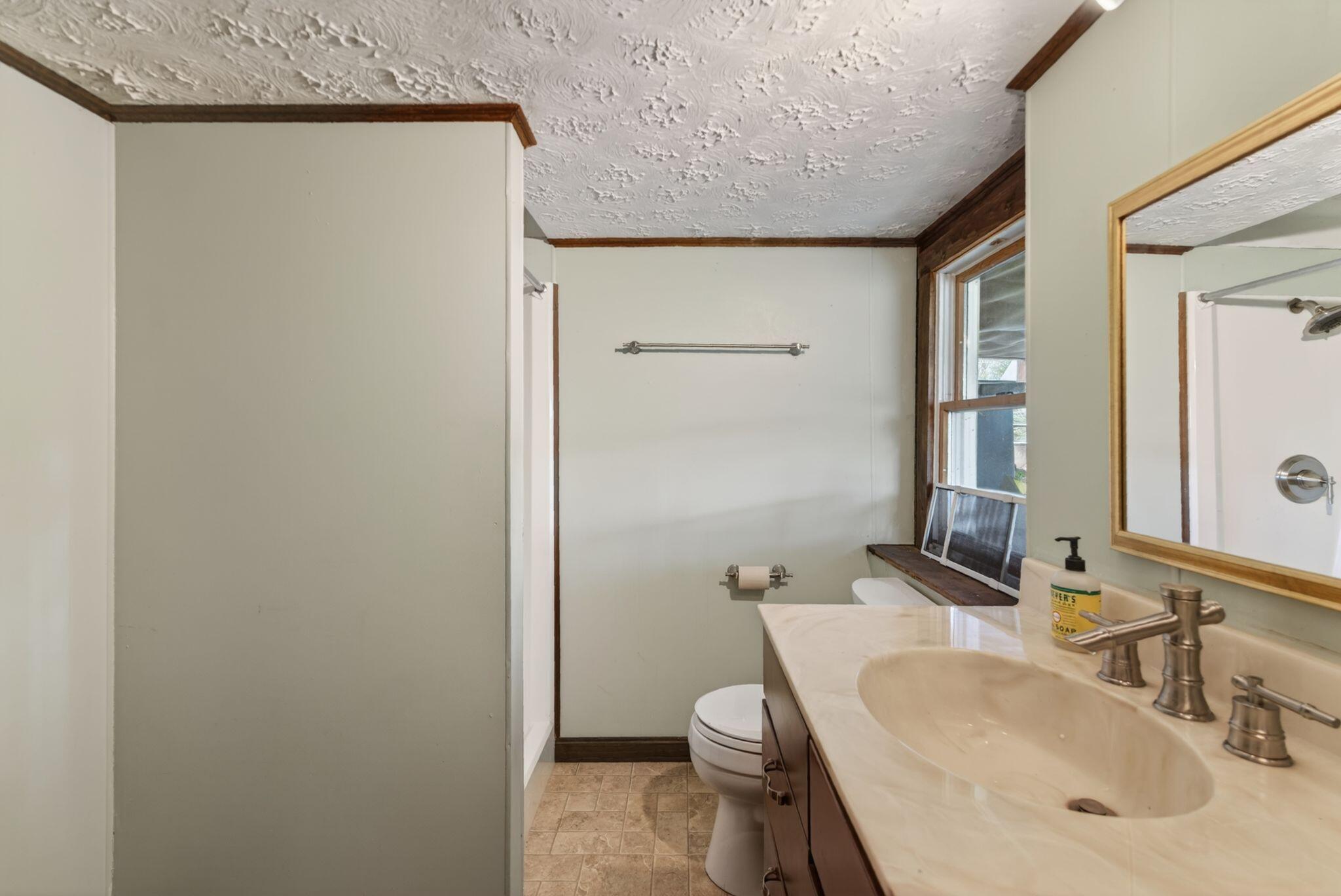 49 Mary Lane Oakland ME 04963