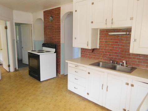 25 Reservoir Avenue Lewiston ME 04240