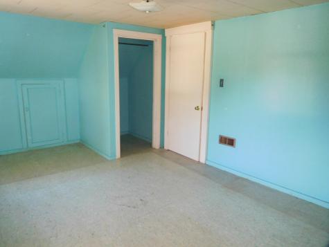 25 Reservoir Avenue Lewiston ME 04240