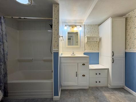 43 Holland Street Bangor ME 04401