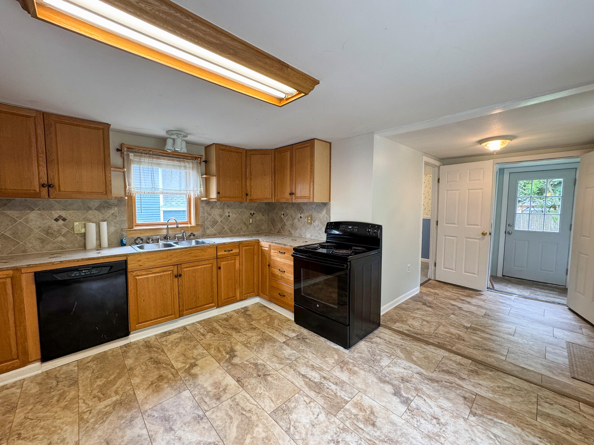 43 Holland Street Bangor ME 04401