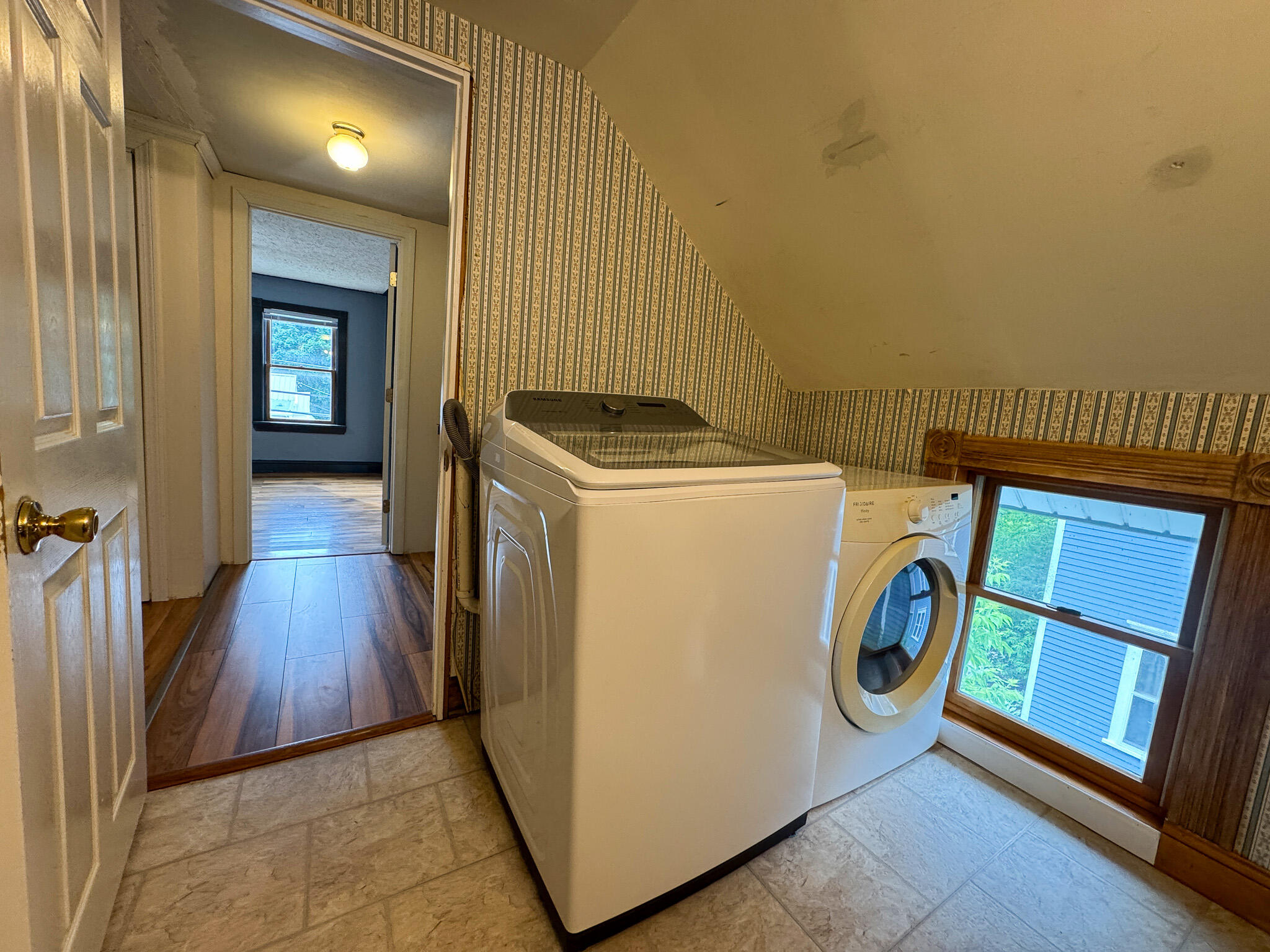 43 Holland Street Bangor ME 04401