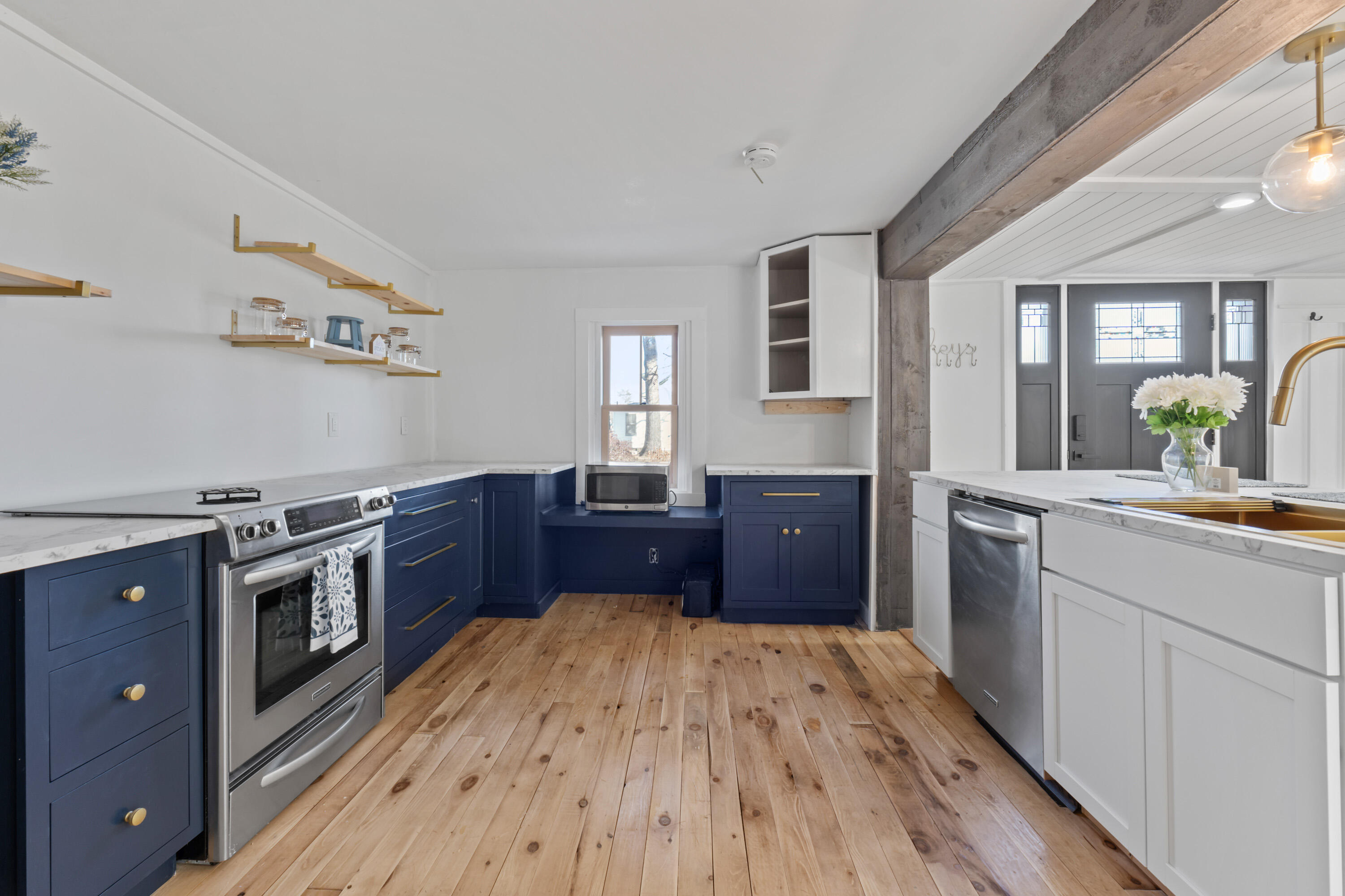 4 Highland Avenue Cumberland ME 04021